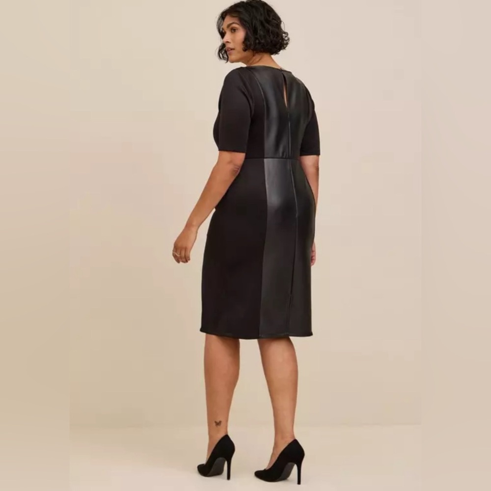 NWT Torrid At The Knee Coated Scuba Dress - Picture 4 of 4